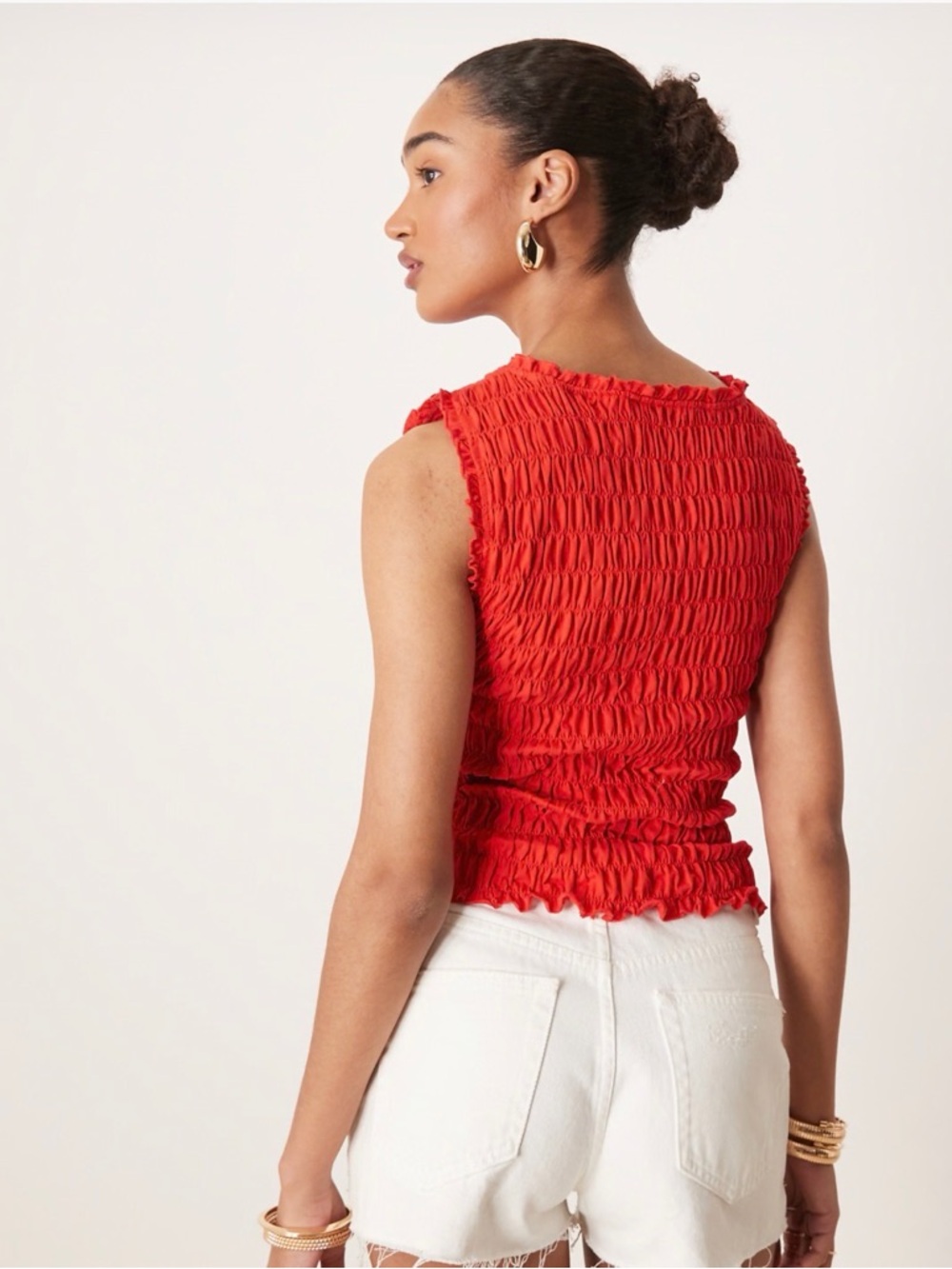 Red Smocked Graphic Sleeveless Top - Picture 3 of 8